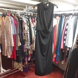 Elie Tahari Elegant Black Sleeveless Dress